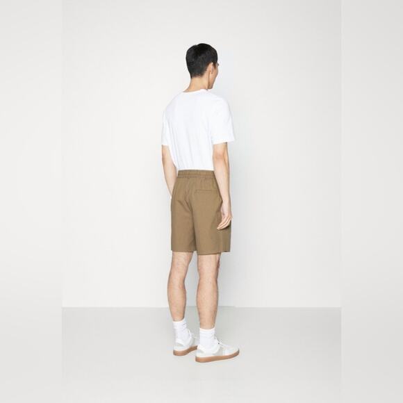 Les Deux khaki Shorts Men’s size Medium (b26.5) - Picture 4 of 8